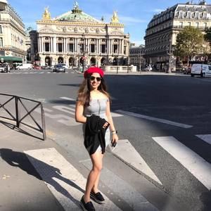 Meet your Posher, Himani